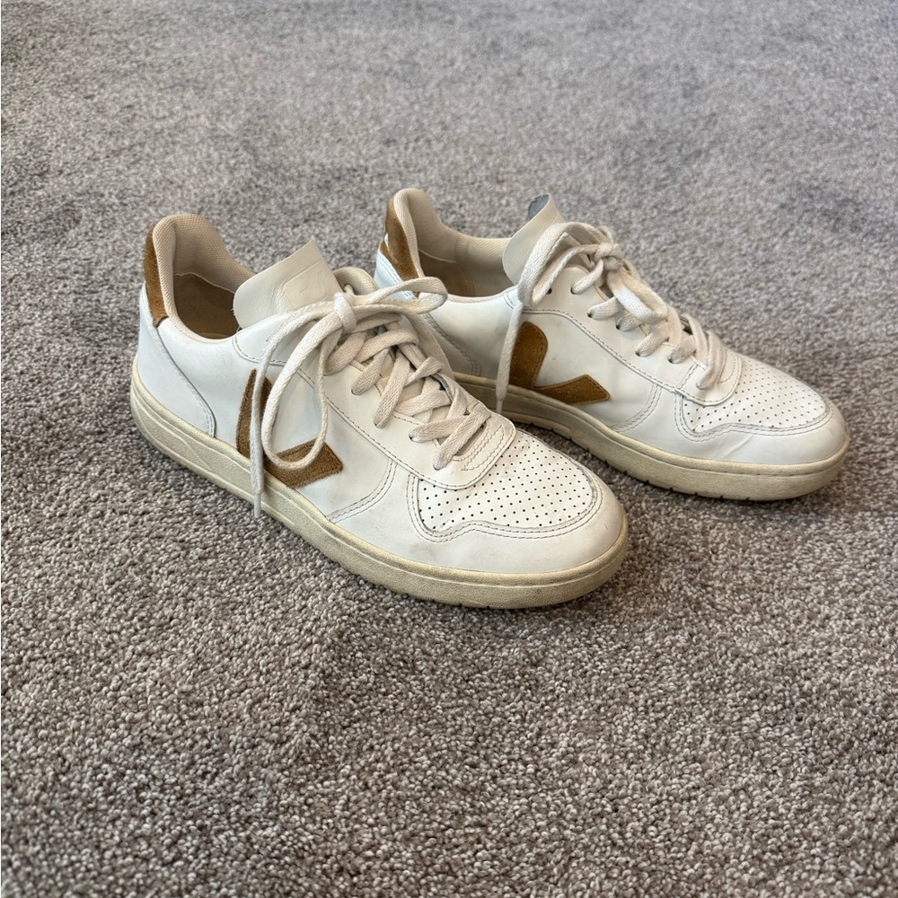 Veja White & Tan Leather Sneakers | Casual Neutral Trainers